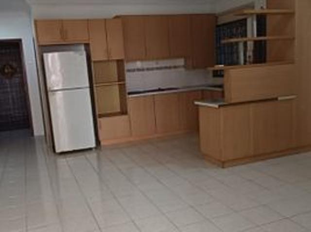 Bayu Puteri Apartment