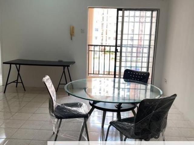 Bayu Puteri Apartment