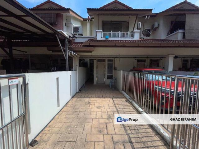 Bayu Parkville