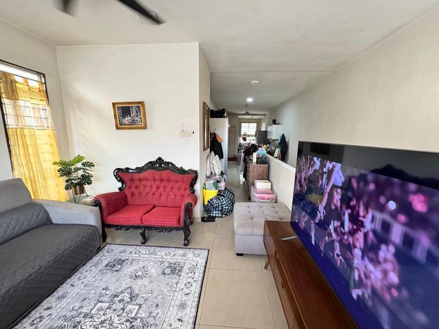 Bayu Parkville Desa Serdang Balakong Townhouse Upper Unit