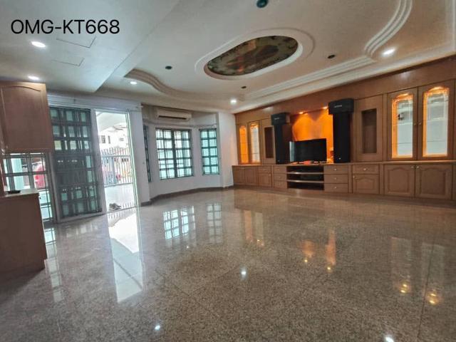 Bayu perdana Double storey 20x75 fully extended renovated