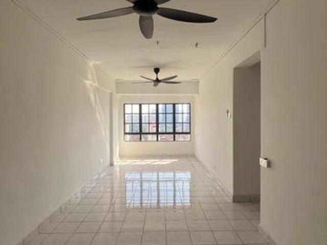 Bayu Tasik 1 Condo SEMI FURNISHED TWO CPs Limited Unit NEAR LRT