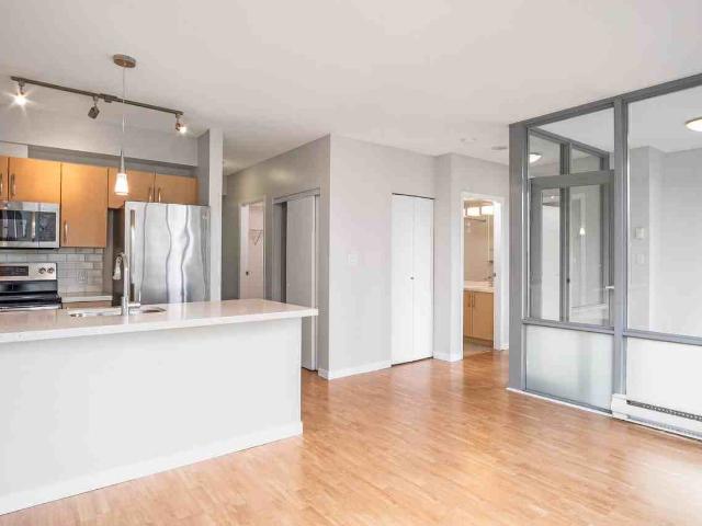 Bayview at Coal Harbour Studio Apartment for Rent at 1529 Pender St W, Vancouver, BC V6G 3J3 Downtown Vancouver