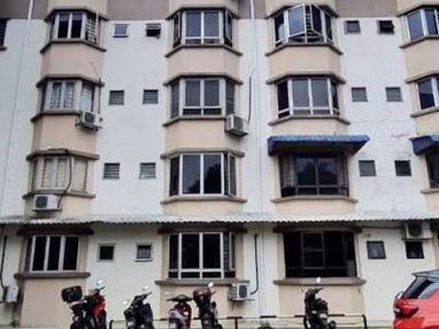 Bayview Court Apartment 750sqft Petaling Jaya Below Maarket Full Loan