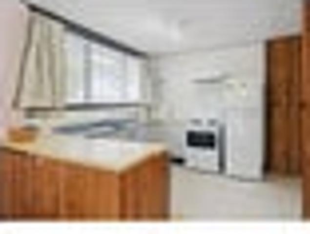Bayview, 2 bedrooms, $595 pw