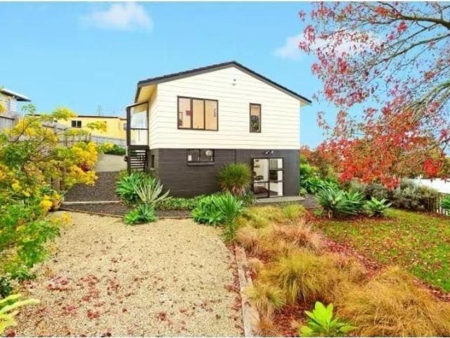 Bayview, 5 bedrooms