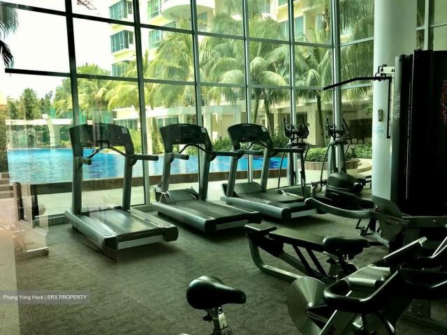 Baywater D16, Condominium