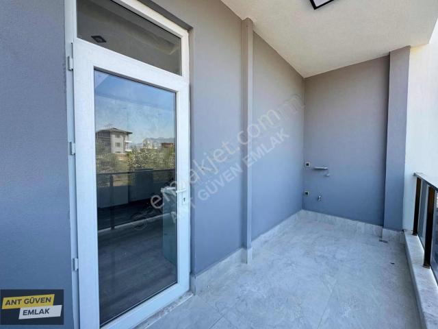 Bayçeyakada 2+1 Amerikan Mutfaklı Yüksek Giriş Kiralık Daire