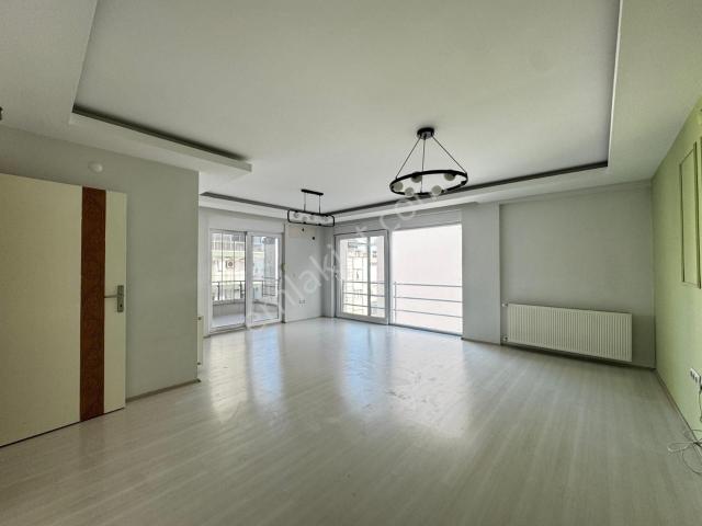 Bayındırda Satılık 3+1 | Doğalgazlı | Ebeveyn Banyolu | 150 M²