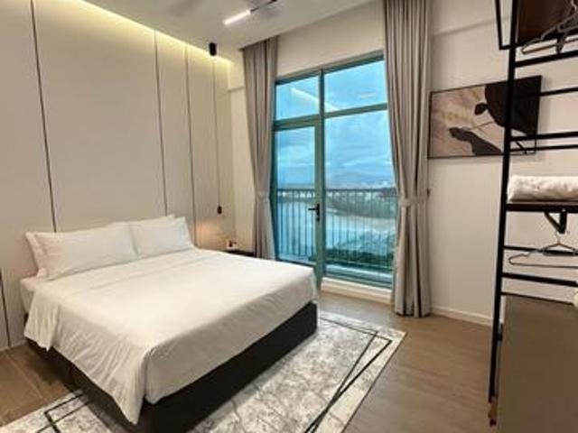 Bay Suites Luxury Fully Furnished for Sale