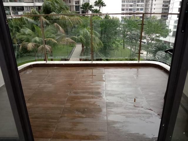 Bay point Country garden danga bay 2bed 2bath near CIQ lowdepo