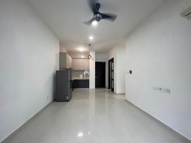 Bay point danga bay 2 bedroom below market for sale