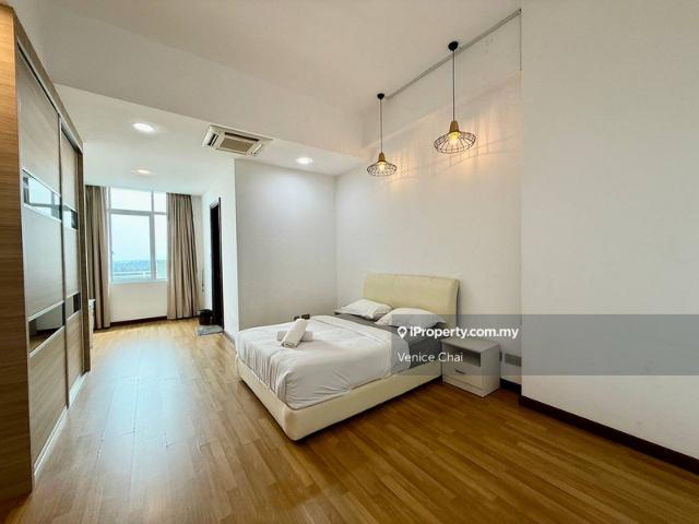 Bay Resort Condominium, Miri