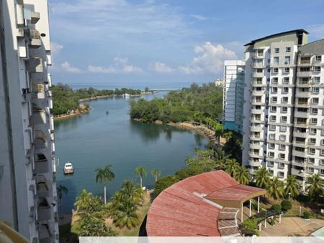 BAY VIEW