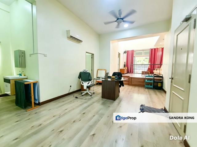 Bayan Villa