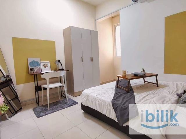 Bayan Baru Beautiful Medium Room for rent