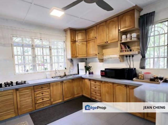 Bayan Hill Homes