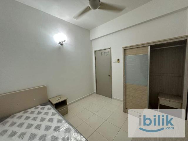 Bayan lepas aircon room golden triangle 1 condominium