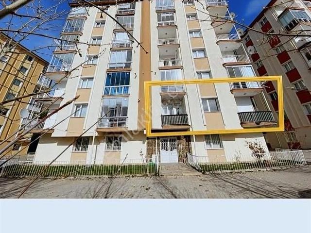 Bayburt Merkez'de 3+1 Satılık Daire |baykent Sitesi| Zahit Mah