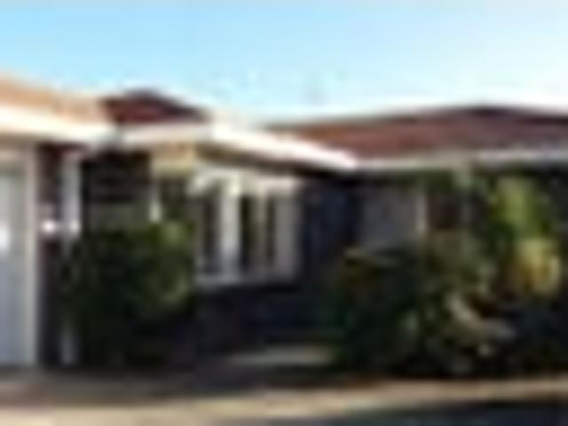 Bayfair, 3 bedrooms, $750 pw