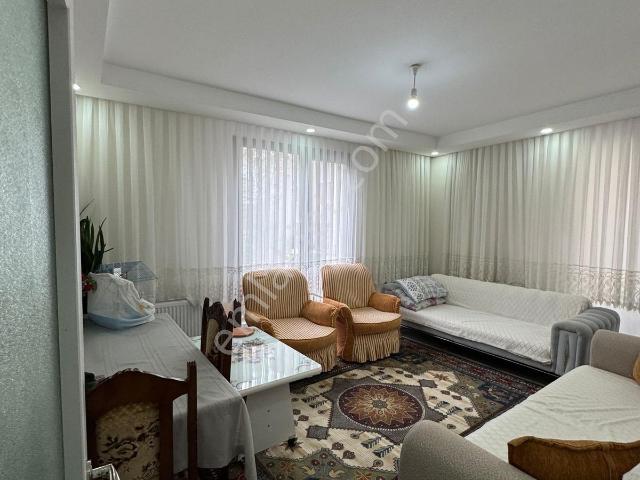 Bayhan Gayrimenkul Hürriyet Mah Acil Satılık 2+1 103 M2 Daire