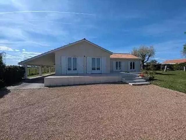 Bayon sur Gironde 33710 Achat / Vente maison 5 pièces t5 au dernier étage terrasse