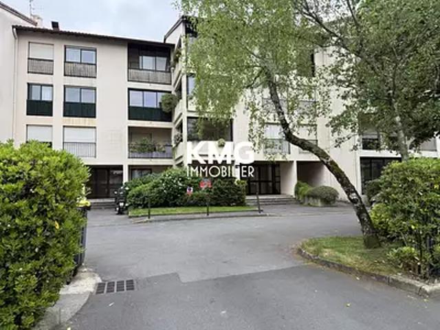 Bayonne 64100 Achat / Vente appartement 1 pièce t1 terrasse parking