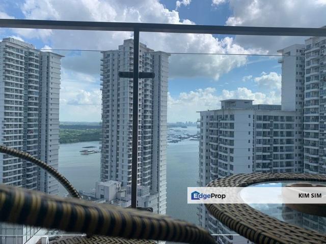 Baypoint @ Country Garden Danga Bay