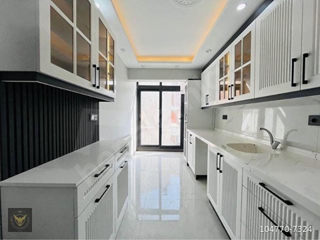 BAYRAMA ÖZEL KAÇIRILMAYACAK METROBÜSE KOMŞU 3+1 DAİREMİZ