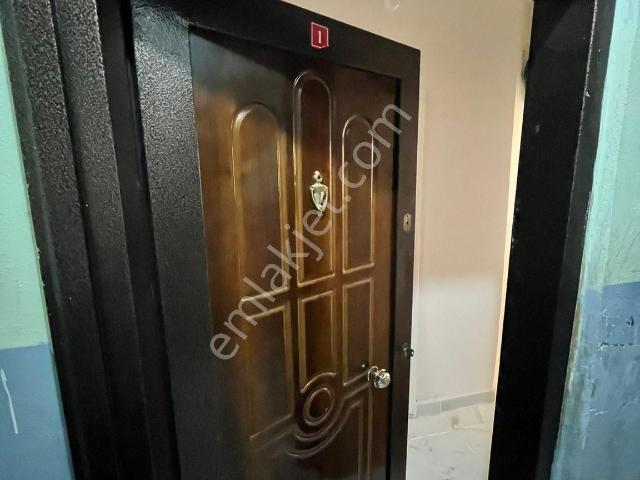 Bayrampaşa Orta Mah Satılık Daire