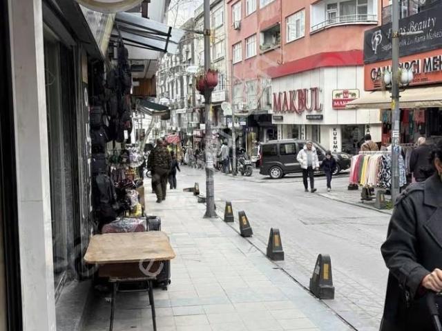 Bayrampaşa Demirkapı Cad. Satılık 15m² Dükkan