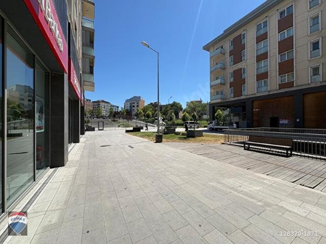 BAYRAMPAŞA DEVLET HAS. ARKASI KİPTAŞ SİTESİ SATILIK 46 MDÜKKAN