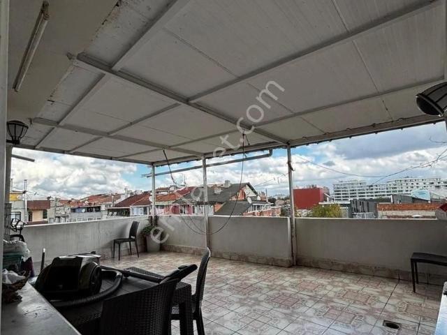 Bayrampaşa Fatih Parkı Karşısı 2+1 Geniş Ve Ferah Daire 35.000tl