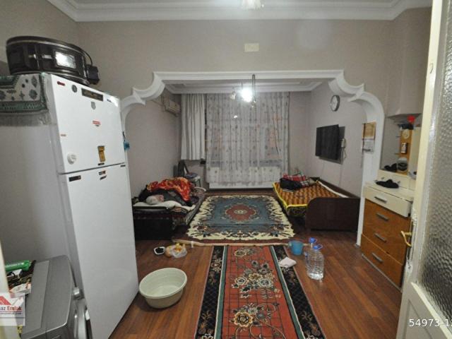 Bayrampaşa Kartaltepe Kaçmazdan Satılık 65m2 Arakat Balkonlu Daire