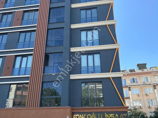 Bayrampaşa Kocatepe'de 3+1 Kiralık Daire Rezistansta
