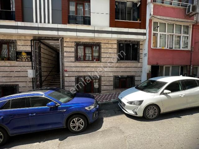 Bayrampaşada Satılık Yeni 2+1 Bahçe Katı Daire