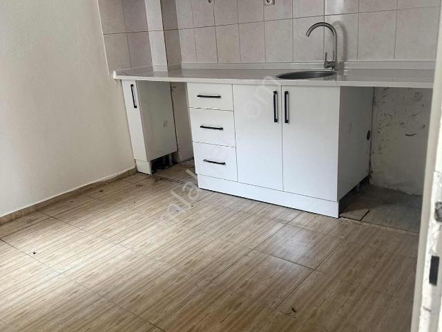 Bayraklı Adalet Mah Merkezi Konum 2+1 Kiralık Daire