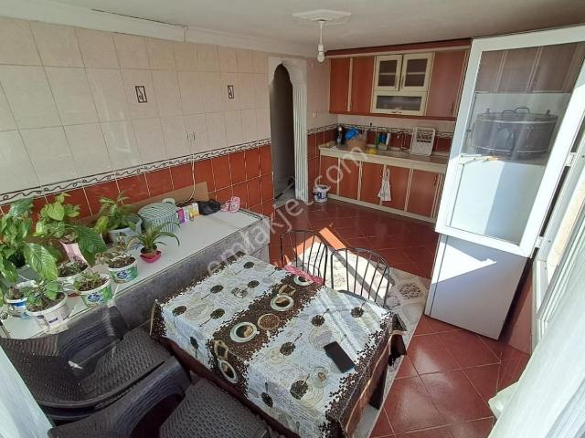 Bayraklıda Kaçırılmayacak Fırsatta Satılık 2+1 Daire