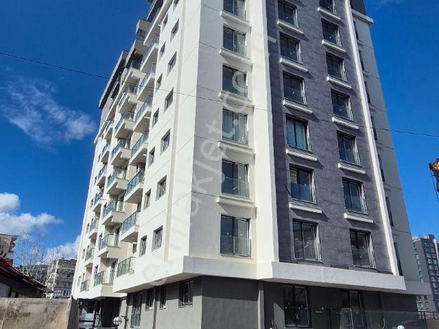 Bayraklı Da 3+1 Kiralık Lüks Daire