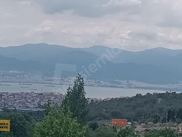 Bayraklı Doğançay Mahallesinde İmara Yakın Satılık Fırsat Tarla