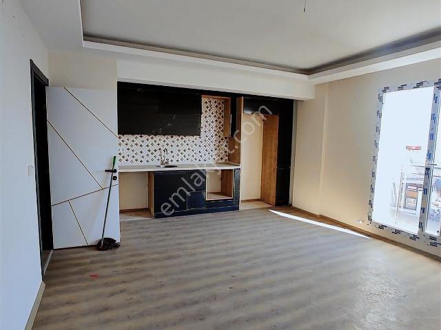 Bayraklı Şehir Hastanesi Yakınında Satılık Dubleks Daire