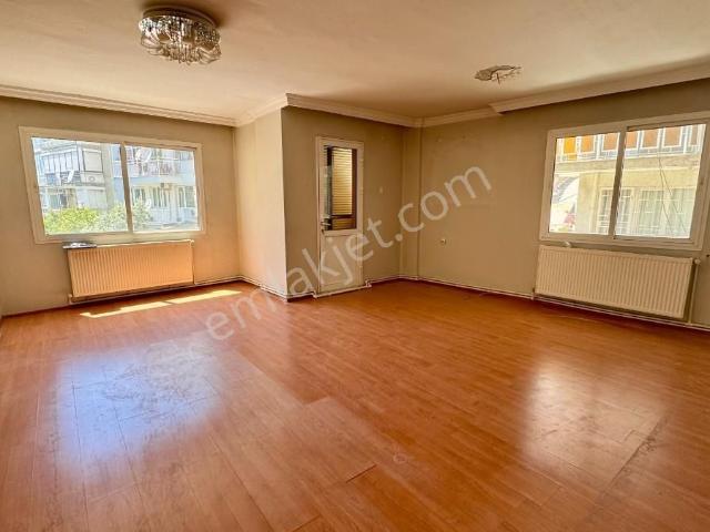 Bayraklı Sevgi Yolu Ve İzban Yakını Kiralık 3+1 Daire