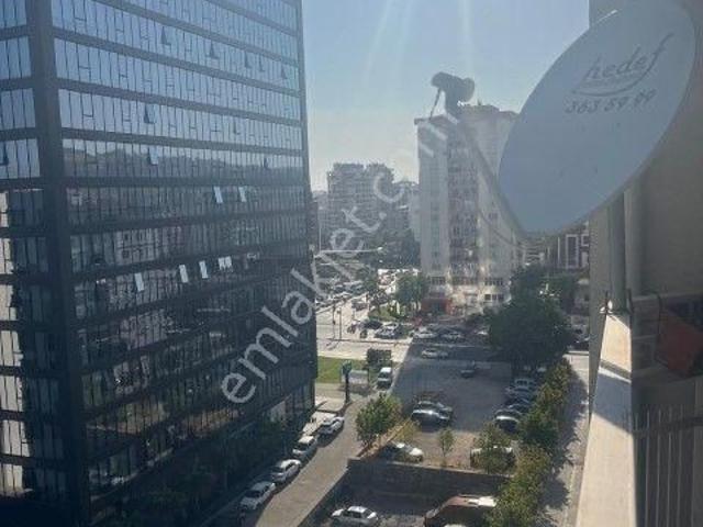 Bayraklı Soğukkuyu Mahallesinde 3+1 Avantajlı Satılık Daire