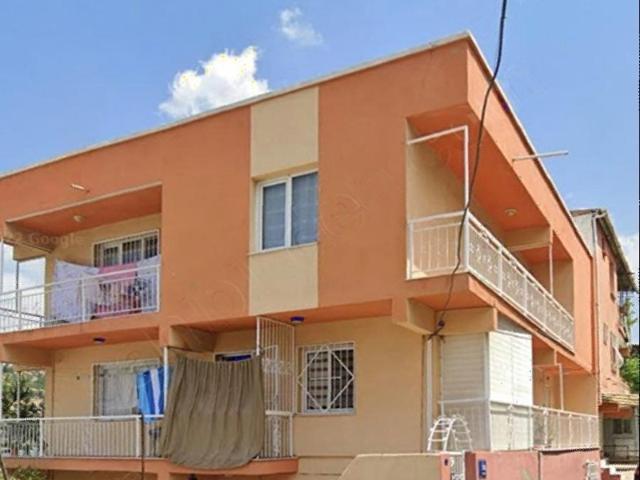 BAYRAKLI YAMANLARDA MÜSTAKİL SATILIK 3 KATLI EV