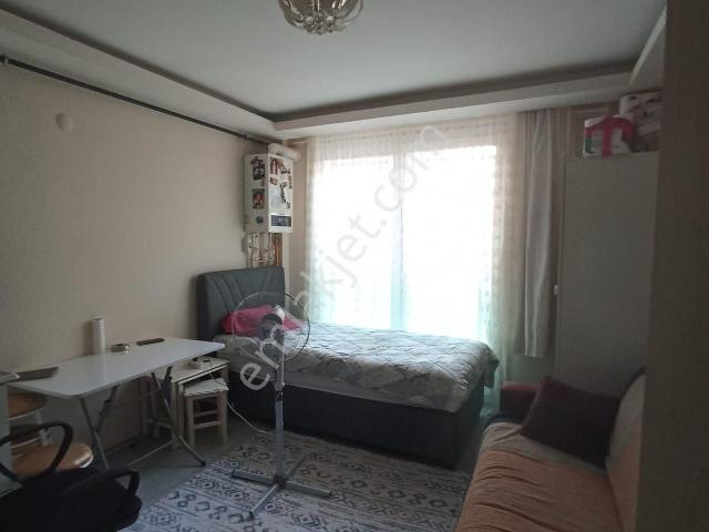 Bayraklı Adalet Mah. Ferah 1+1 50 M²