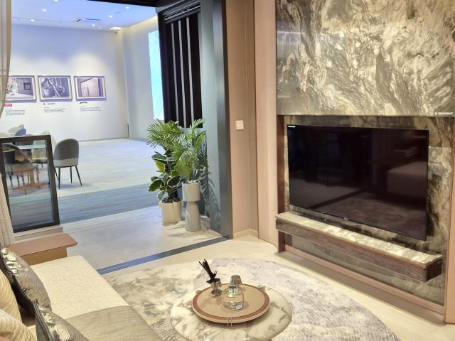 Bayshore Walk D16, Condominium