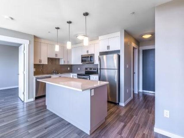 Bayside Manor Apartments 2 Bedroom Apartment for Rent at 261 Dogwood St, Parksville, BC V9P 0E8