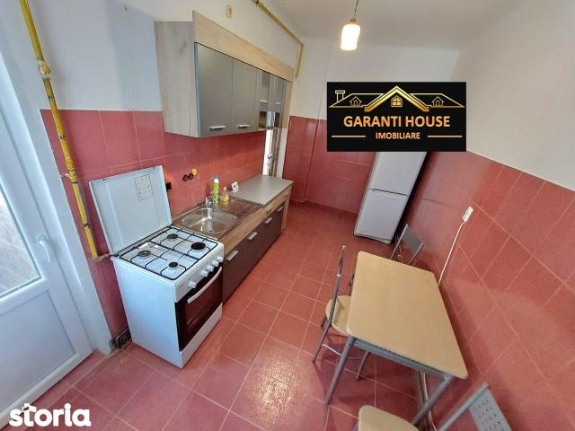 Bd. Bucuresti, apartament cu 2 camere, decomandat, mobilat, 260€/Luna