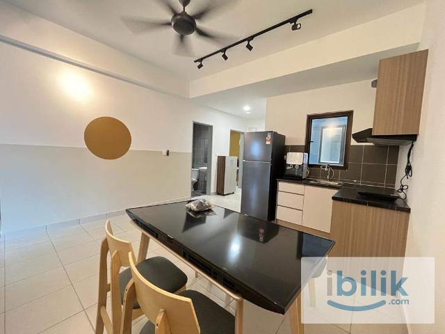 @ Bdr. Tun Hussein Onn | Middle Room Ready Move In | Next to MRT