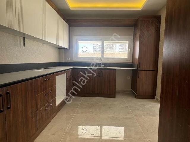 Beştepe'de Sıfır 2.5+1 Site İçi Güvenlikli Dairemiz Kiralıktır